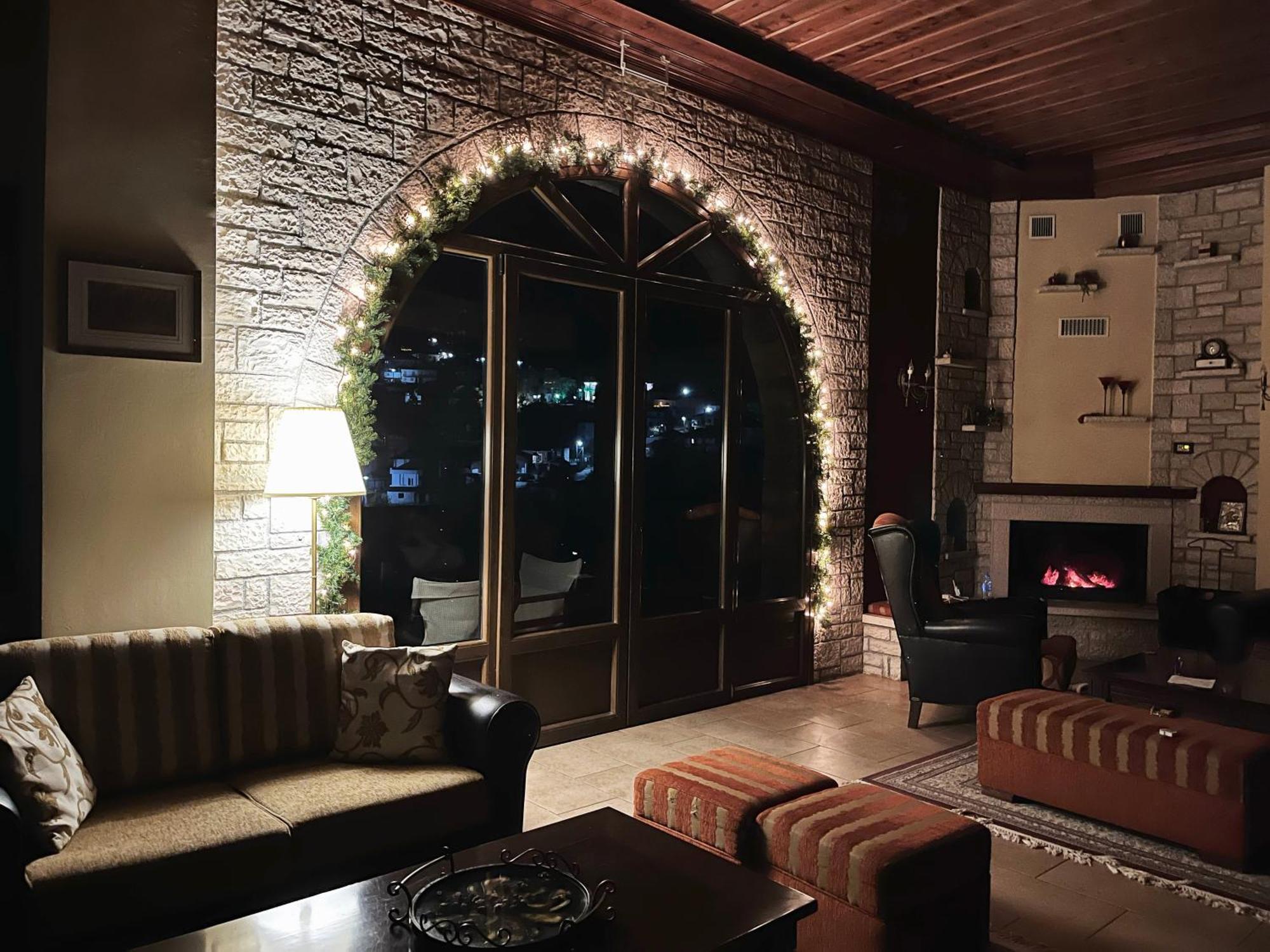 Agnanti Zitsas Hotel Экстерьер фото